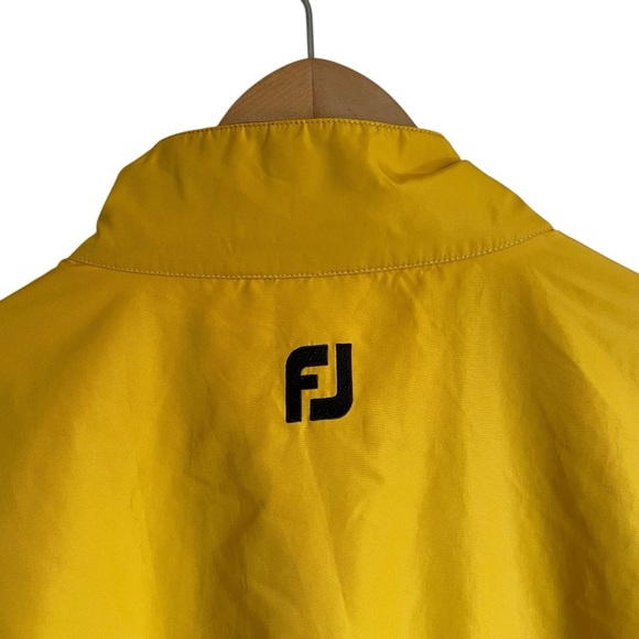 Footjoy Dryjoys Men's 1/4 Zip Short Sleeve
Rain Wind Golf Jacket Size XL - Picture 7 of 8